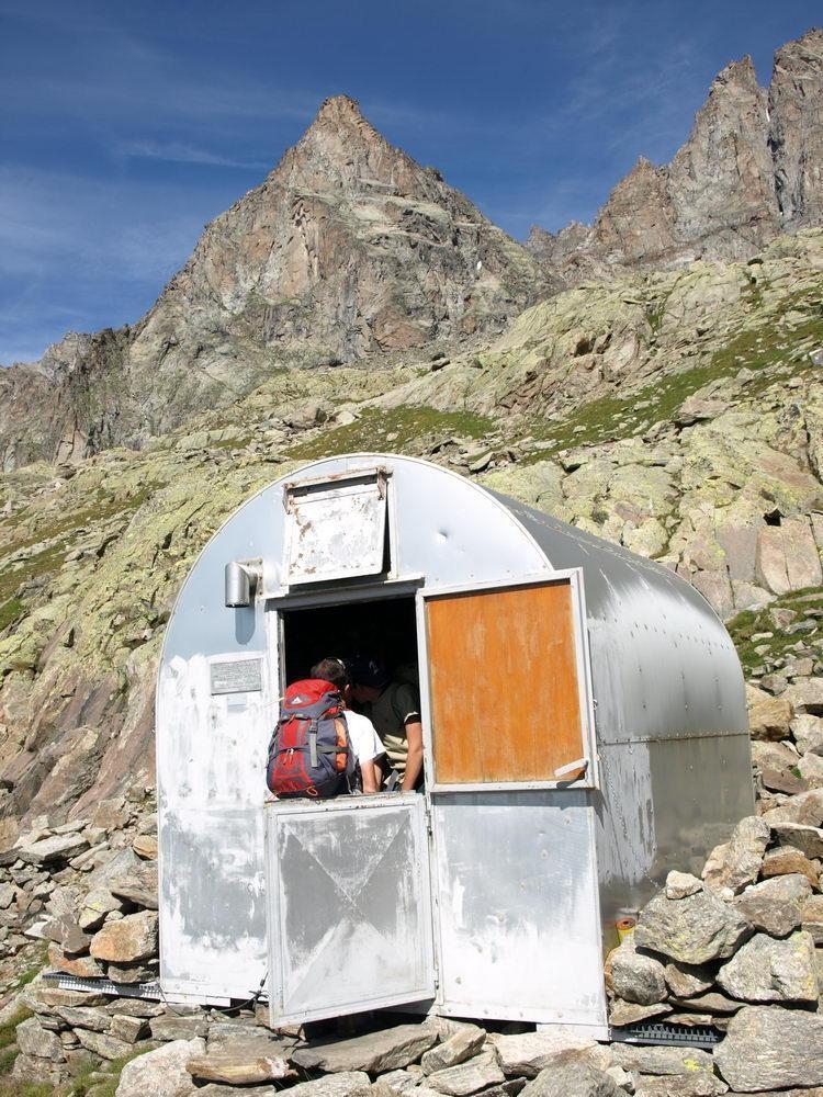 BIVACCO CARPANO 2865 m - Rifugio Pontese